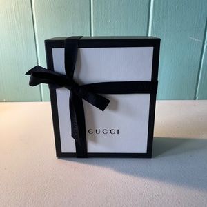 Gucci box